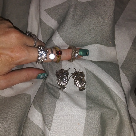 Jewlery - Picture 4 of 4